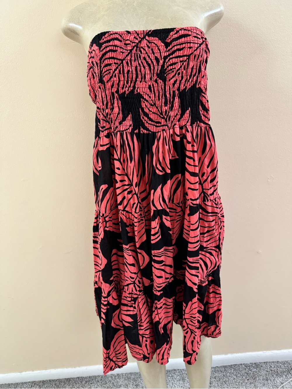 Club z Collection Strapless Tiered Tropical Leaf Print Midi Dress M GUC